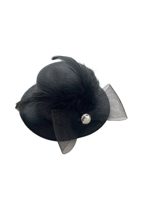 Black Mini Hat w/ Lace Bow