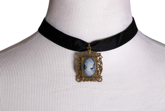 Cameo Choker